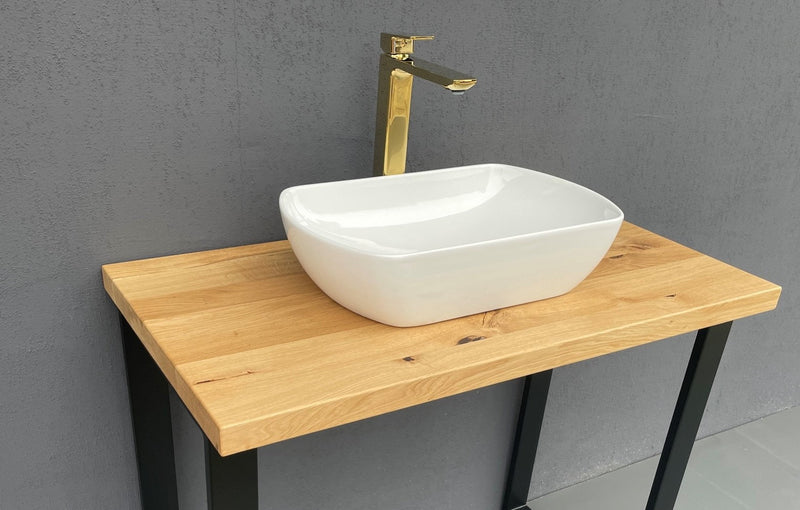 Custom oak bathroom vanity top with natural edges and 4cm thick wooden slab