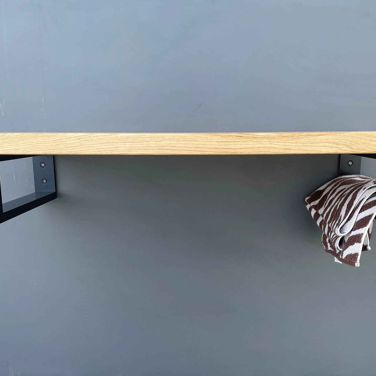 Heavy Duty Metal Rectangular Shelf Brackets for Washbasin Tops and Shelves