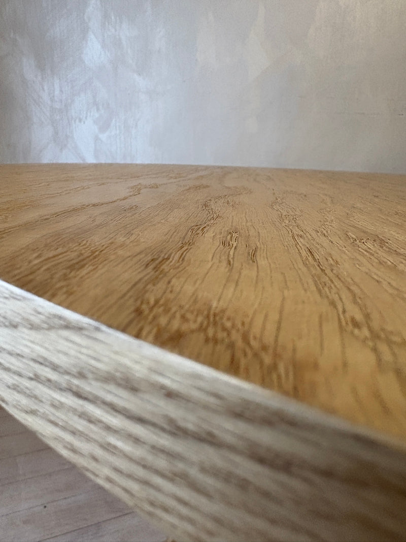 Round Extendable Oak Veneer Dining Table with Cross Leg Base