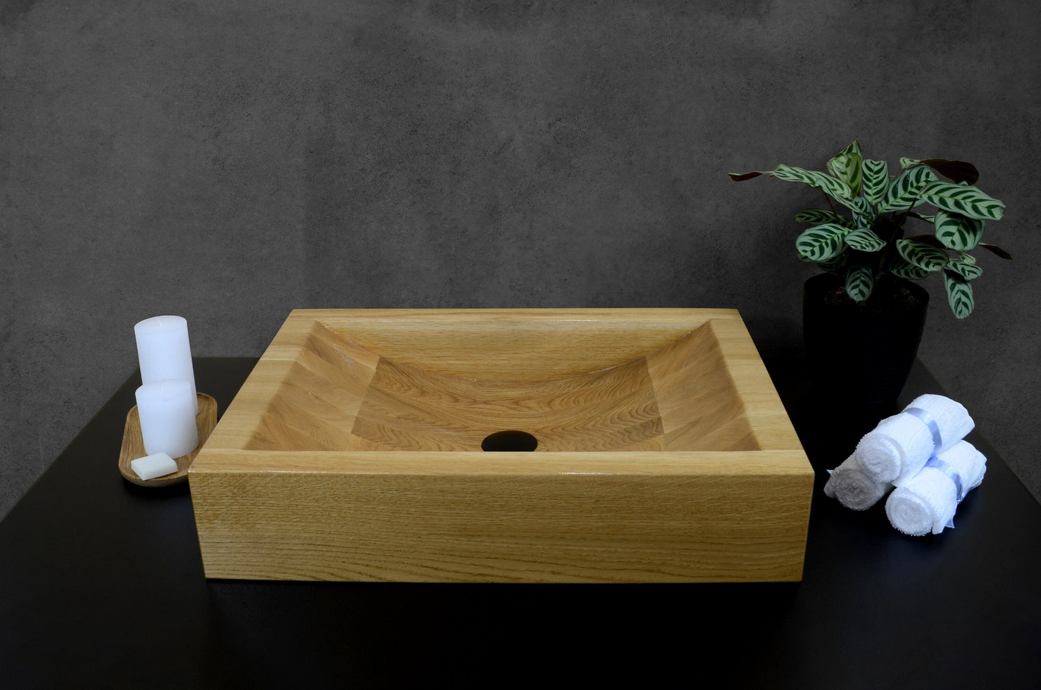 Handmade solid oak wood sink with natural grain – premium wooden washbasin for modern bathrooms